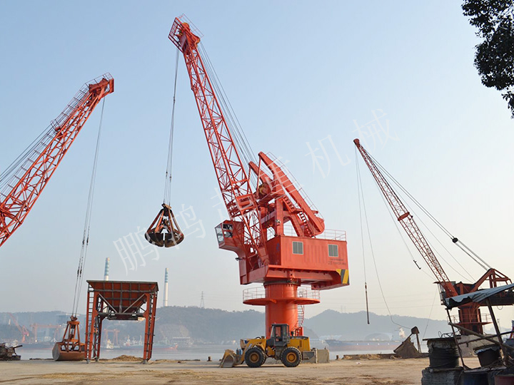 HGQ20t-26m 碼頭吊機